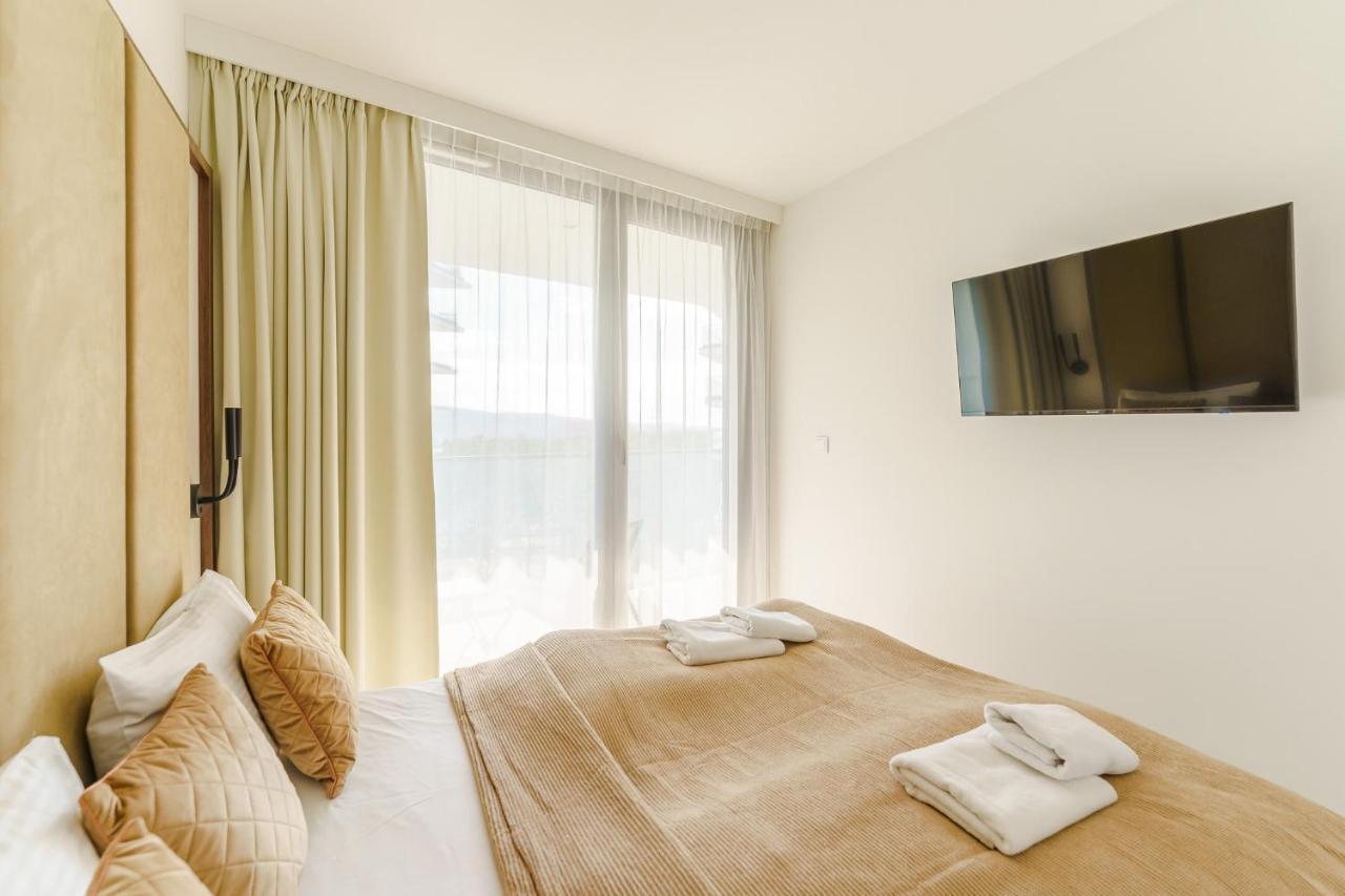 Apartament Waves - Baltic View By Noclegi Renters Мендзыздрое Экстерьер фото